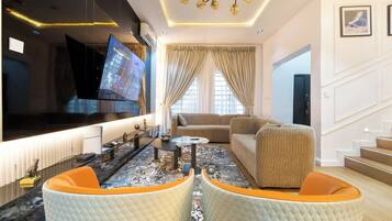 Smart TV, video games