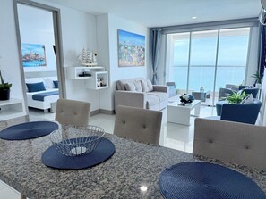 Smart TV - For Your Eyes Only (Cartagena)