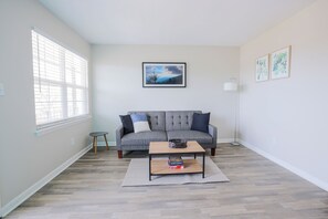 تلفزيون ذكي، كُتُب