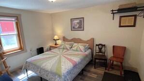 Room - Stoney River Lodge - Unit 4 - Eagle (Loveland)