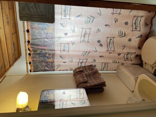 Stoney River Lodge - Unit 7 - Fisherman