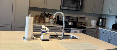 Microwave, oven, stovetop, dishwasher