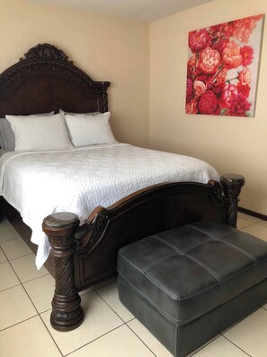 3 soverom, strykejern/-brett, wi-fi (inkludert) og sengetøy