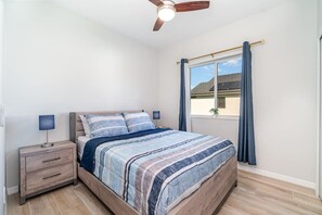 3 bedrooms, desk, iron/ironing board, travel cot