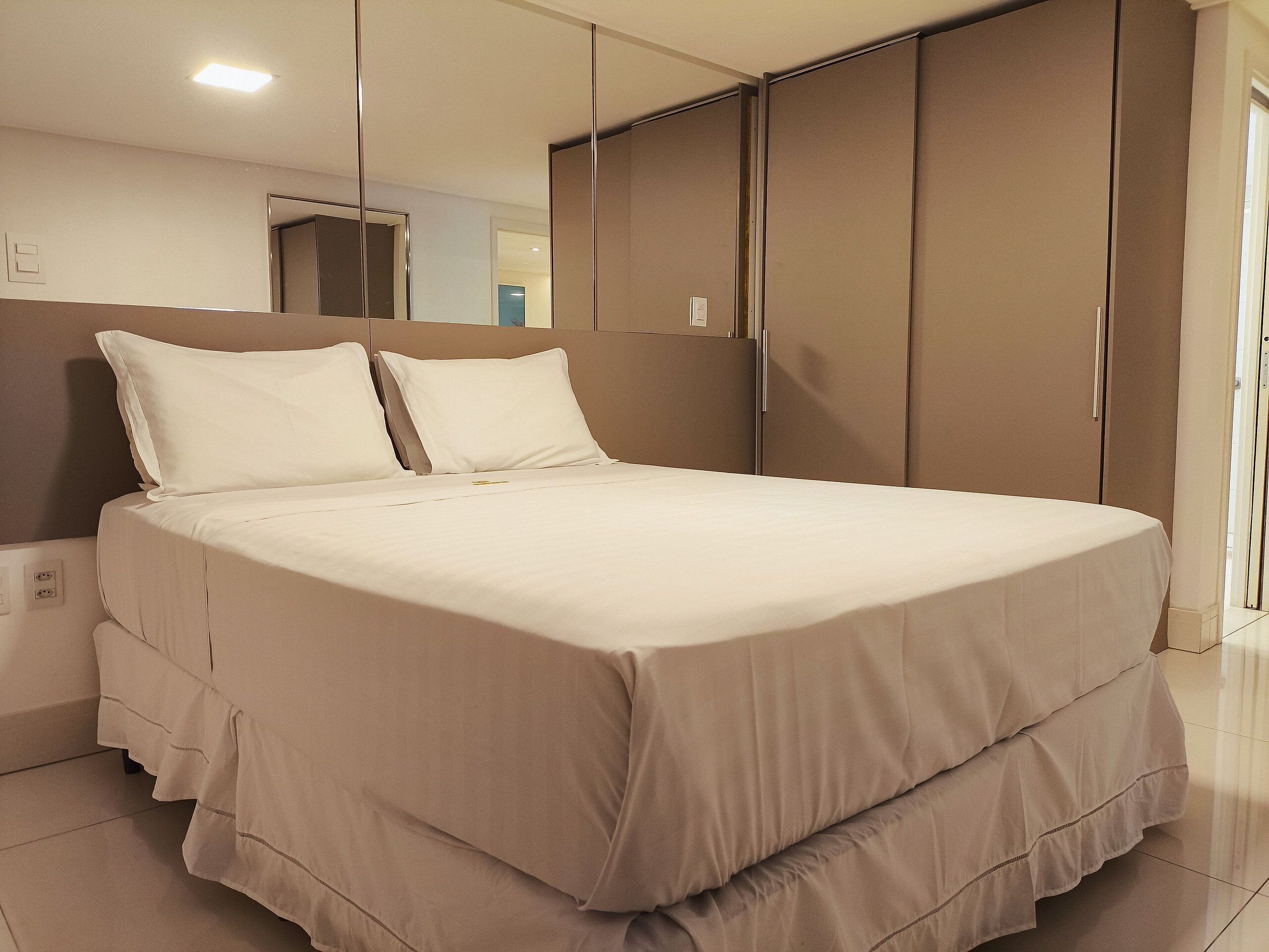 Apartamento básico | Ropa de cama hipoalergénica, wifi gratis, ropa de cama