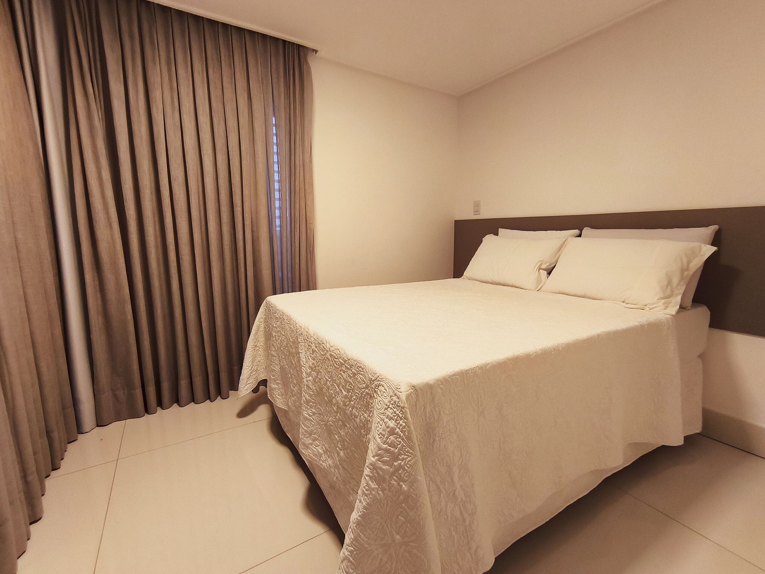 Apartamento familiar | Ropa de cama hipoalergénica, wifi gratis, ropa de cama