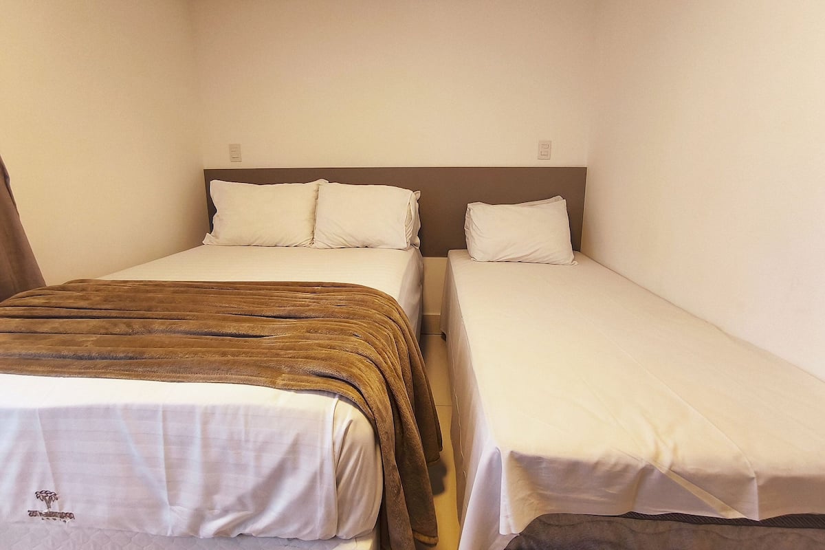 Familienapartment | Allergikerbettwaren, kostenloses WLAN, Bettwäsche
