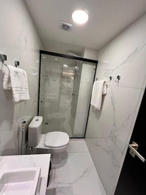 Apartment | Badezimmer