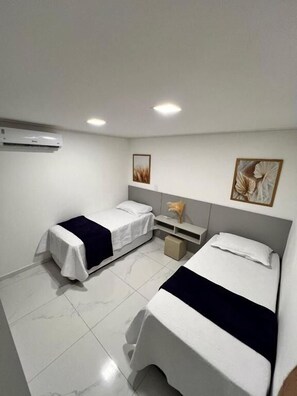 Apartment | Blackout drapes, free WiFi