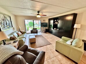 TV - Oceanview 2 BR Unit 411 (St. Augustine)