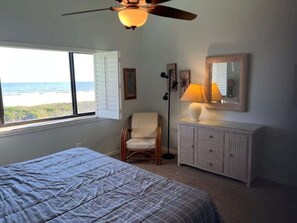 2 多间卧室、熨斗/熨衣板、WiFi、床单