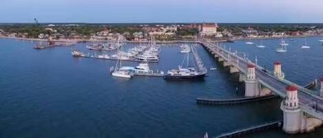 Marina/club náutico