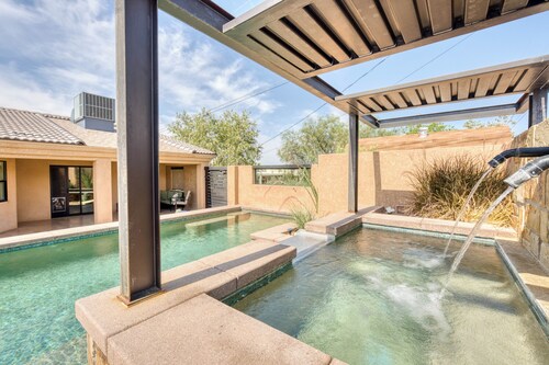 The Bullpen: Spacious Retreat, Sleeps 21! Pool-Spa-Casita-Ample Parking