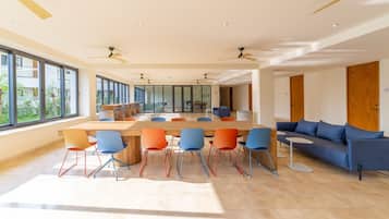 Apartment | Dining