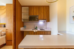 Apartment | Private kitchen | Mini-fridge, microwave, stovetop, coffee/tea maker - Zantamar 502 C (La Cruz de Huanacaxtle)