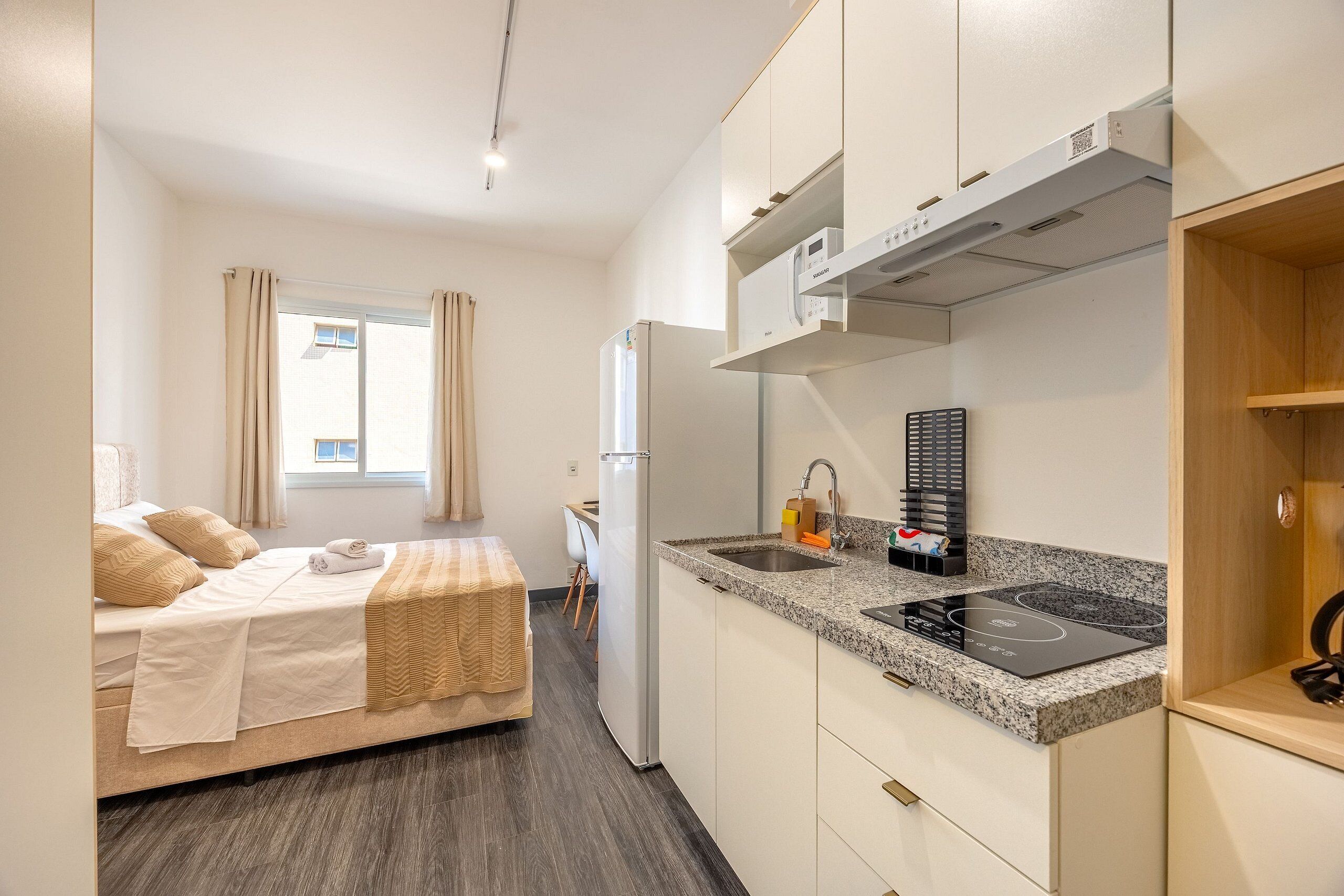 Comfort Apartment | Blackout drapes, free WiFi, bed sheets