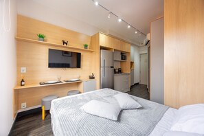 Comfort Apartment | Blackout drapes, free WiFi, bed sheets - Estudios Neo Home São Caetano (Sao Caetano do Sul)