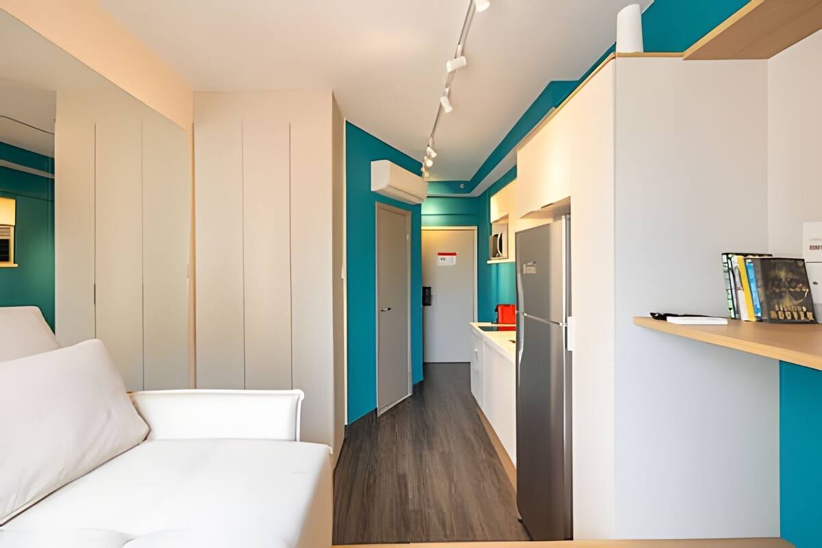 Deluxe Apartment | Blackout drapes, free WiFi, bed sheets