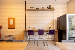 Premier Studio | Business centre