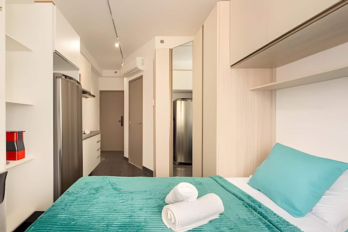 Comfort Studio | Blackout drapes, free WiFi, bed sheets