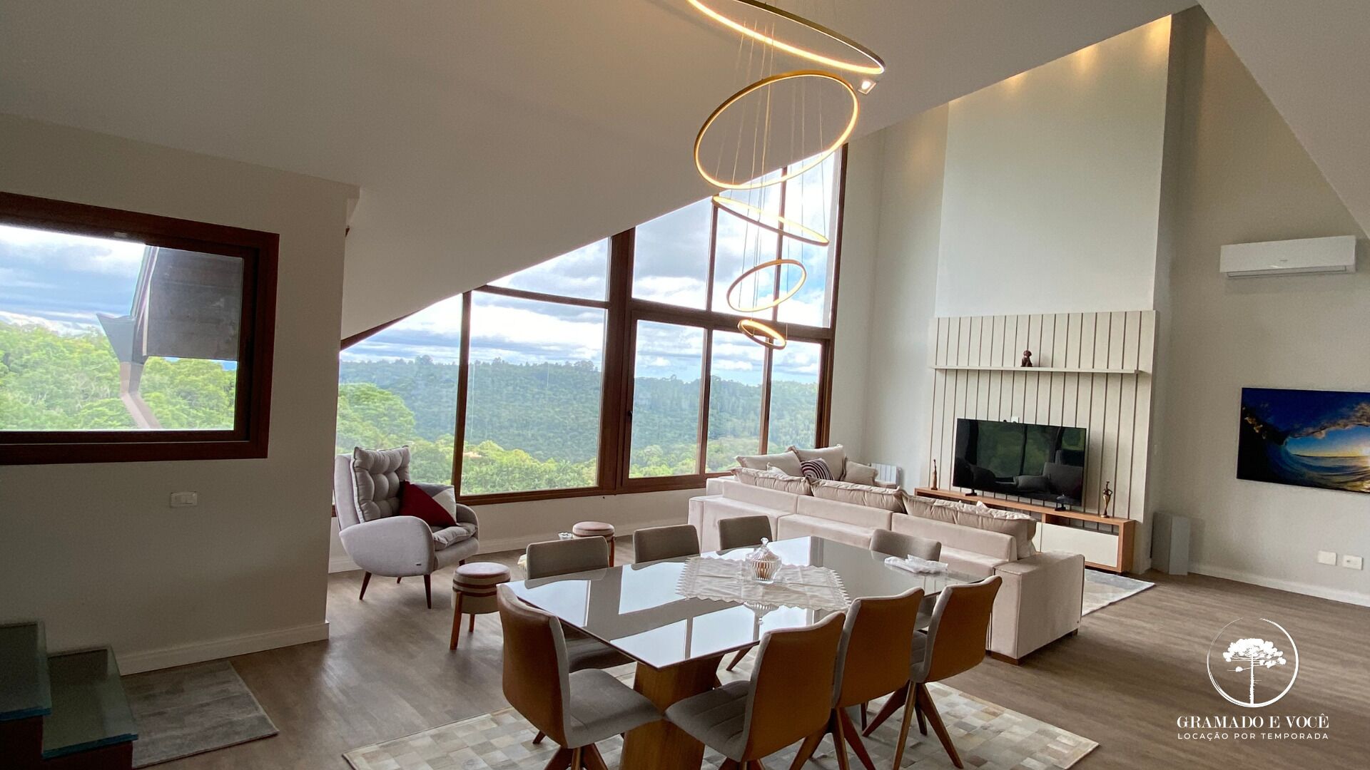 Appartement Deluxe, patio, vue montagne | Coin séjour