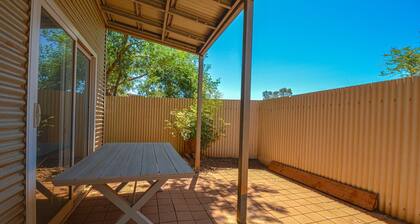 Terrific Townhouse 3x2 in CBD