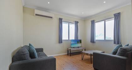 Marvellous McKay 3x2 Close to CBD