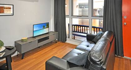 Stylish Studio 1x1 Walk to CBD