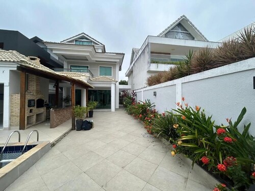 Wonderful Condominium House in Recreio