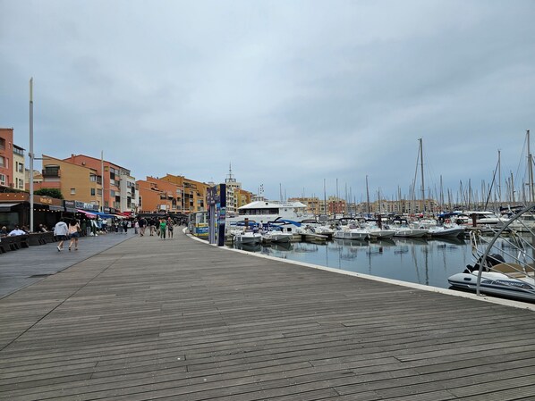 Marina/club náutico