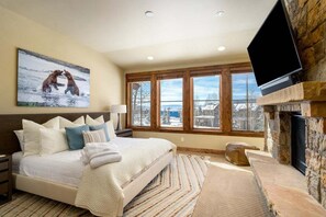 5 habitaciones, escritorio, tabla de planchar con plancha y wifi gratis 