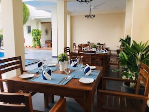 Restaurant - The Ocean Pearl Hotel Negombo (Kochchikade)