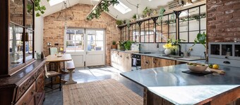 Cheshire Boutique Bathhouse  - Interior Designed Georgian Townhouse