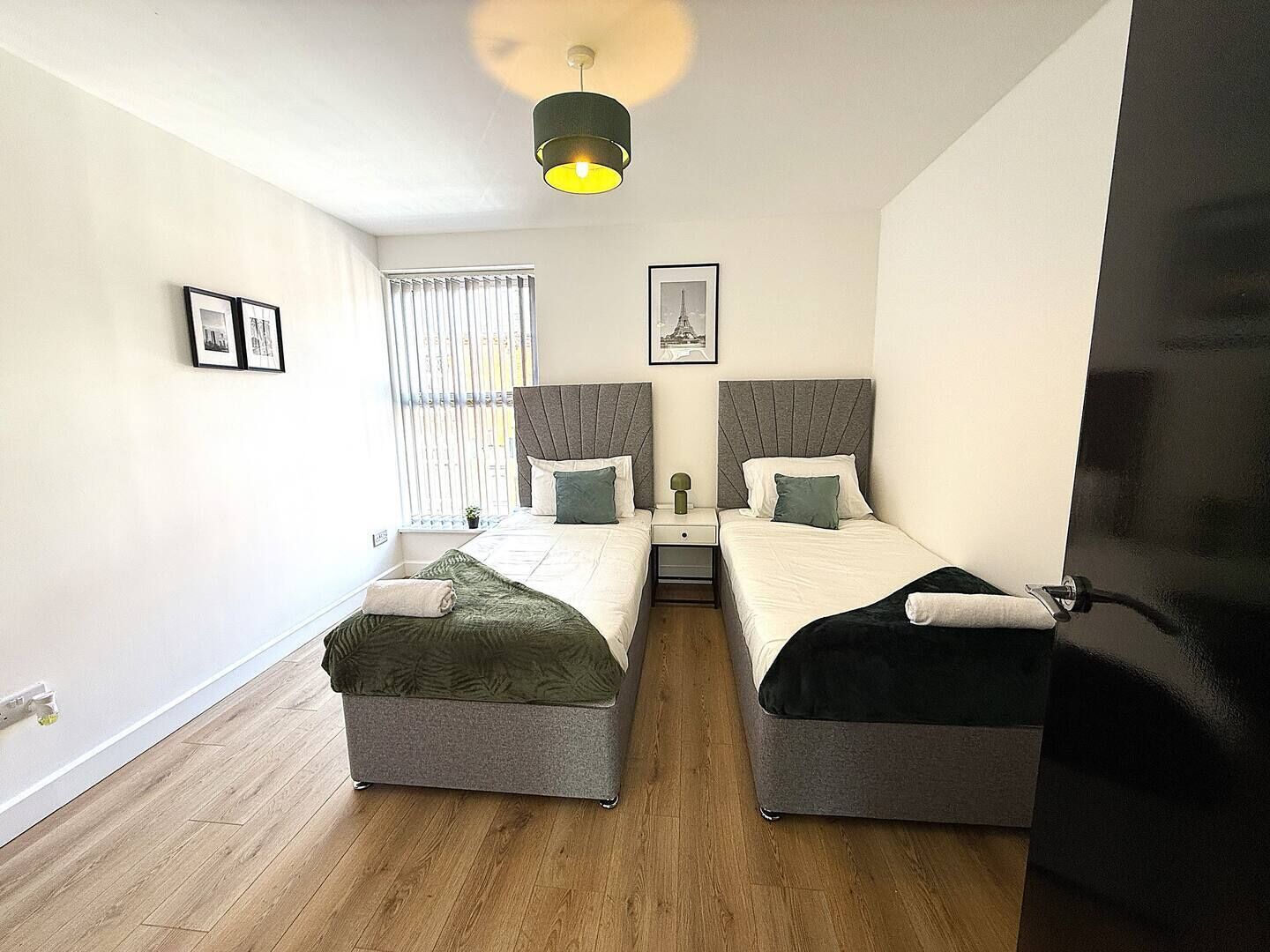 3 soverom, strykejern/-brett, reiseseng for barn og wi-fi (inkludert)