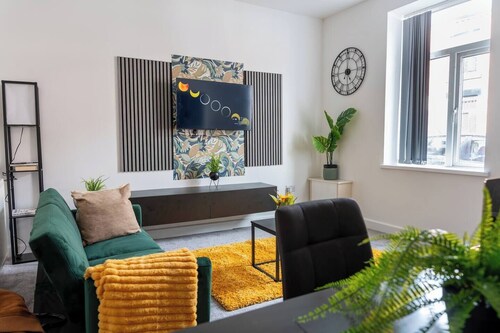 Stylish 3BR House 18mins to Peak District/Wifi/Free Parking/Netflix