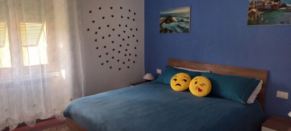 1 bedroom, free WiFi, bed sheets
