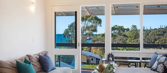 Tathra Beach Shack - Pet Friendly