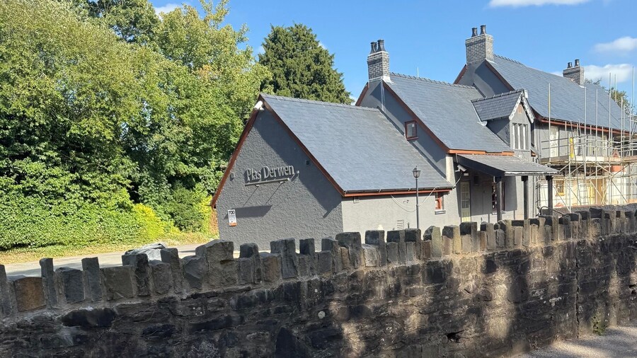 Plas Derwen Hotel