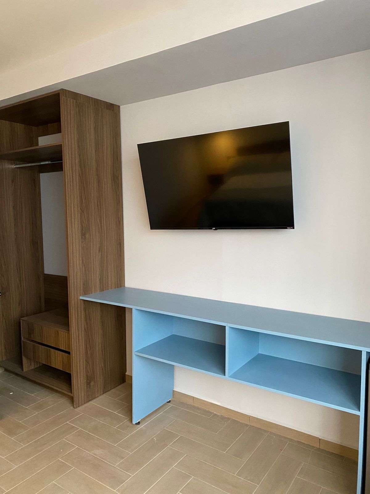 Habitación doble clásica | Ropa de cama hipoalergénica, minibar y escritorio 