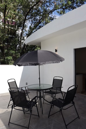 Kaupunkistudio | Terassi/patio