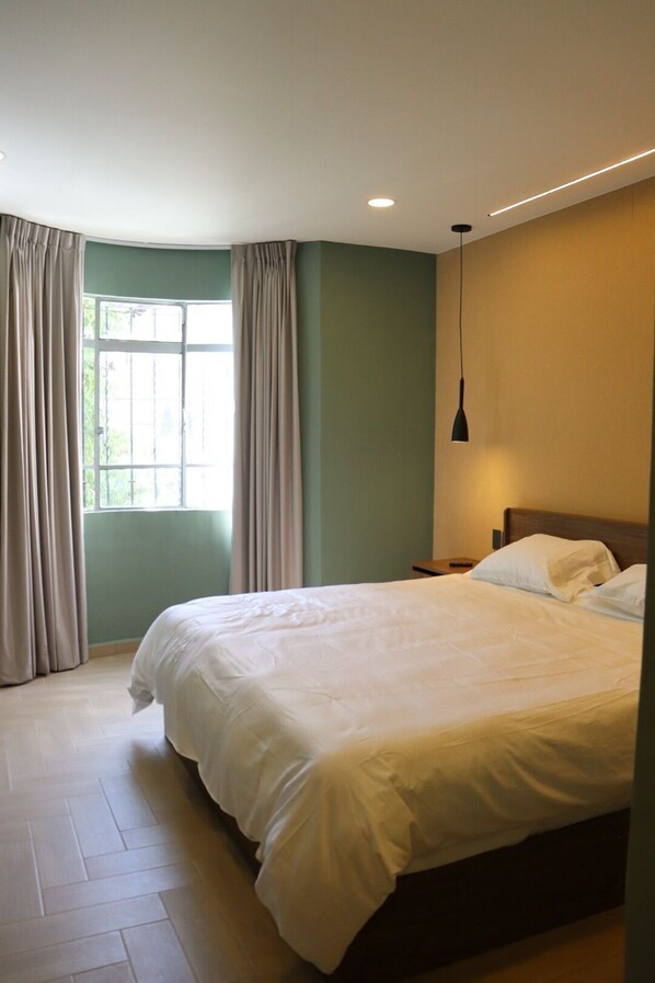 Deluxe Double Room | Hypo-allergenic bedding, minibar, desk, laptop workspace - Atrio Polanco (Mexico City)