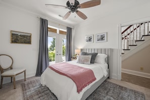 2 bedrooms, desk, iron/ironing board, free WiFi