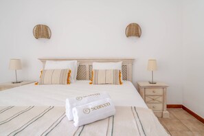 2 habitaciones, tabla de planchar con plancha, internet y ropa de cama