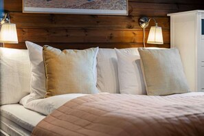 3 chambres, fer et planche à repasser, Wi-Fi, literie fournie