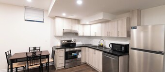 Serene 2-bedroom Basement apartment with AC in Oakville