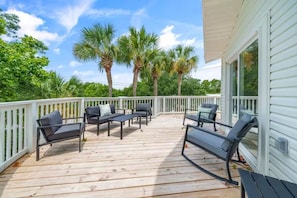 House, Multiple Beds, Patio, Garden View (220 Christmas Tree Lane) | View from room