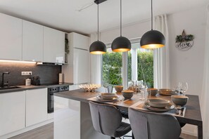 冰箱、烤箱、炉灶、洗碗机