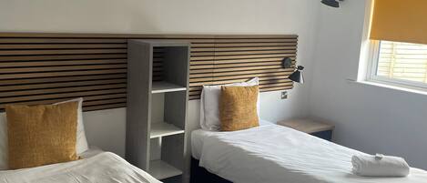 3 chambres, fer et planche Ă repasser, Wi-Fi, literie fournie