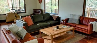 Homestead Residence - 5 bedroom,  2 bathroom homestead with swimming pool