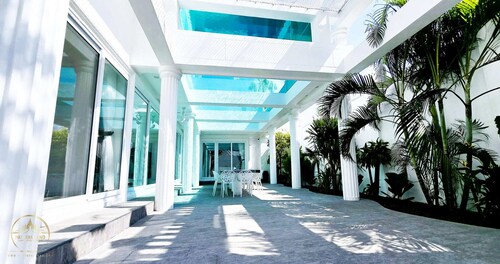 Starland Luxury Pool Villa Pattaya Walking Street